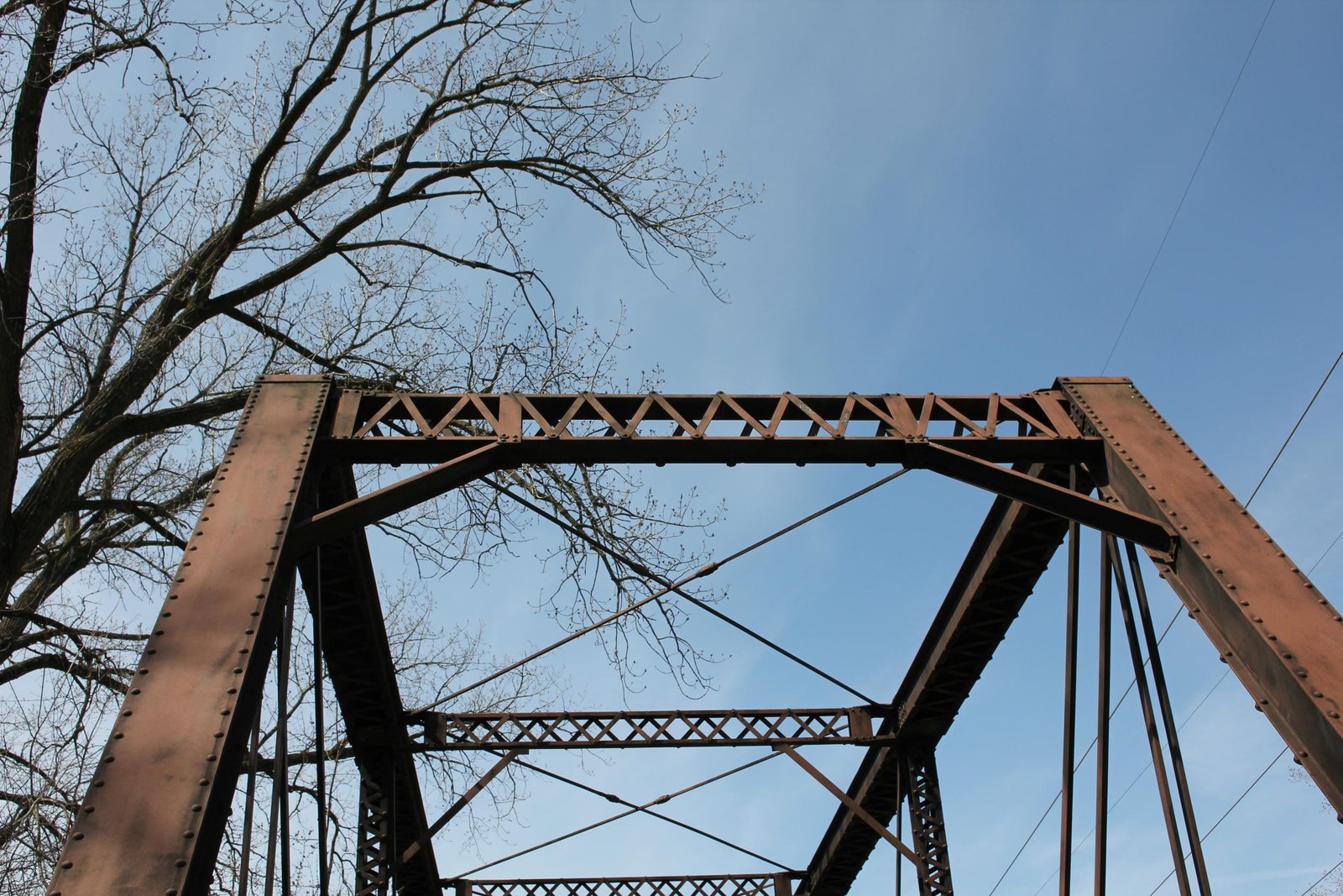 Portal bracing, east span (span #1)